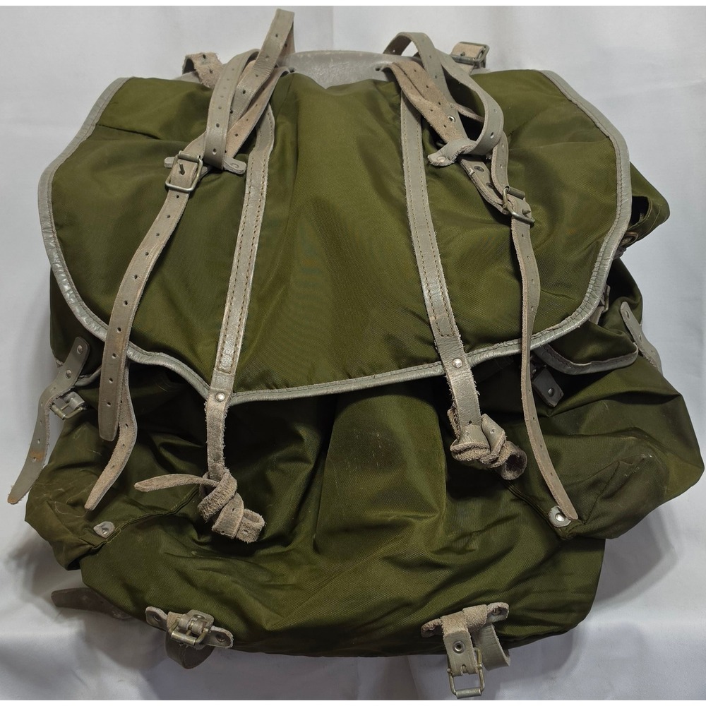 VTG Norwegian Military External Frame Rucksack Olive Nylon Grey Leather Straps